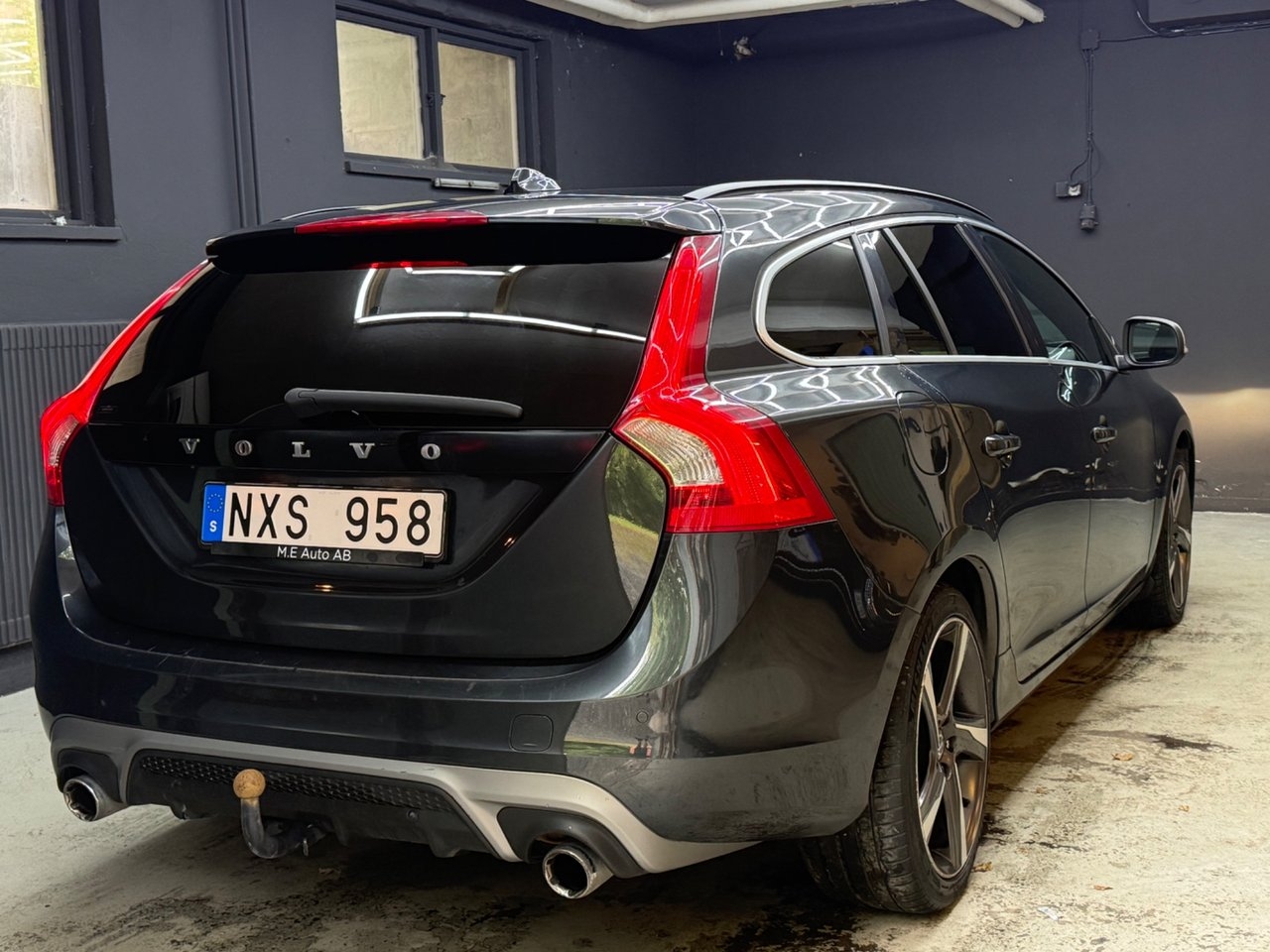 Volvo V60 D2 Powershift R-Design 2014, bild 4/10