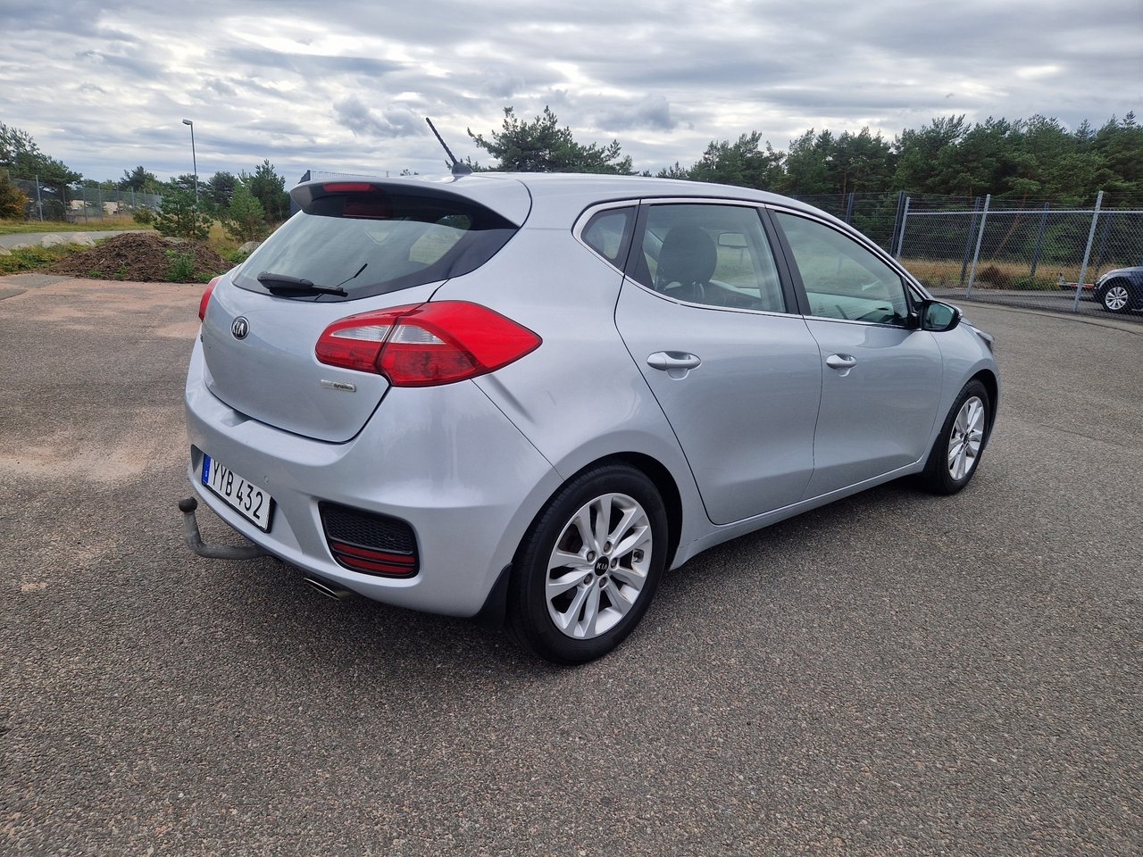 Kia Ceed cee'd 1.6 CRDi Euro 6 2018, bild 3/10