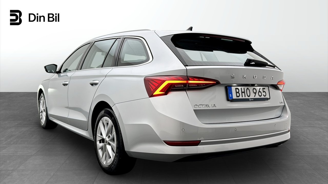Skoda Octavia 2024, bild 3/10