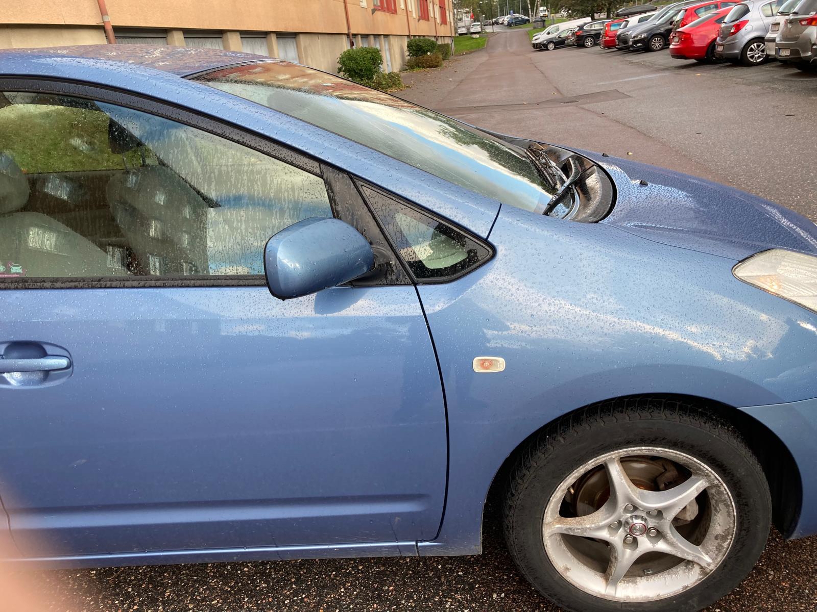Toyota Prius 1.5 VVT-i + 3CM CVT 2005, bild 2/6
