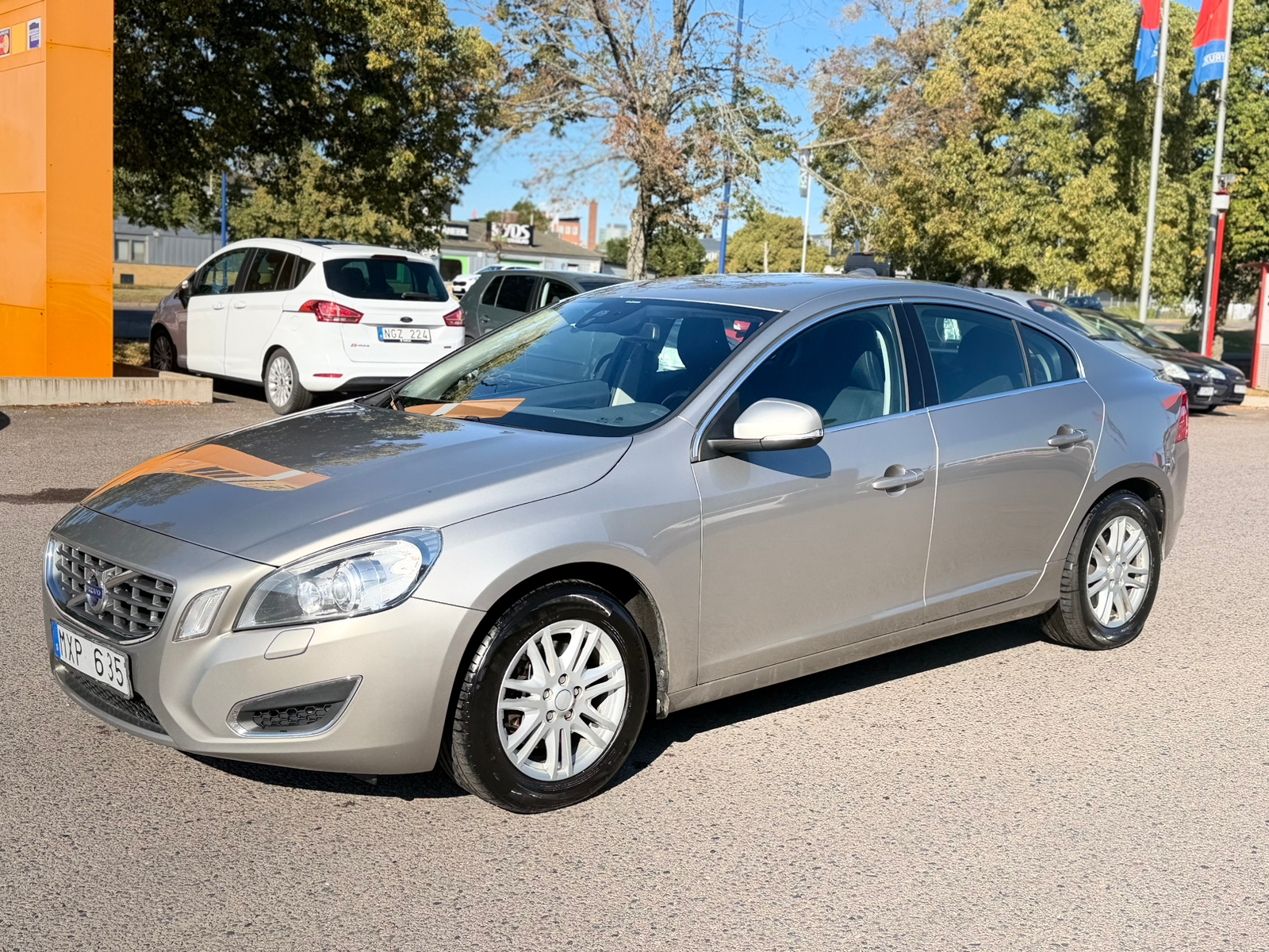 Volvo S60