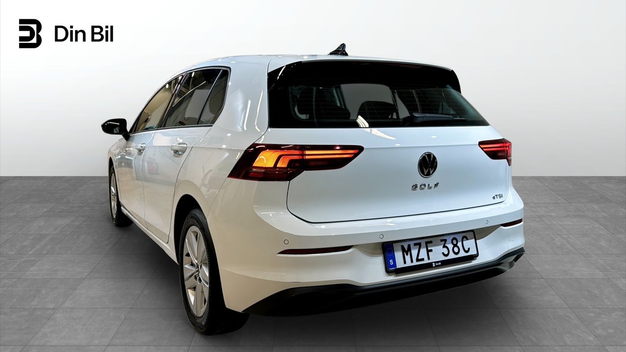 Volkswagen Golf eTSI150 DSG Life 2026, bild 3/10