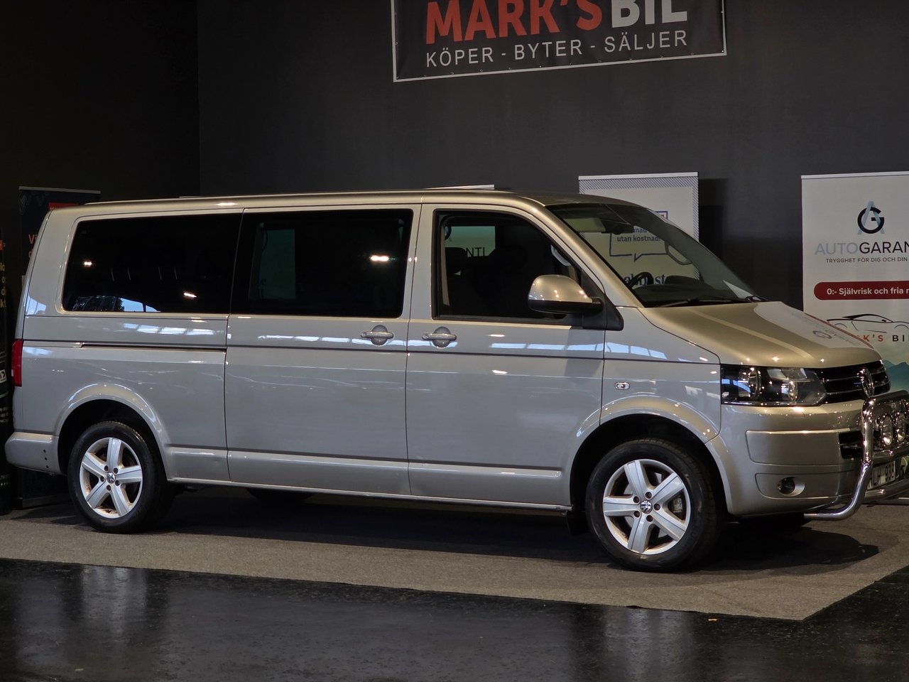 Volkswagen Multivan 2011, bild 3/10