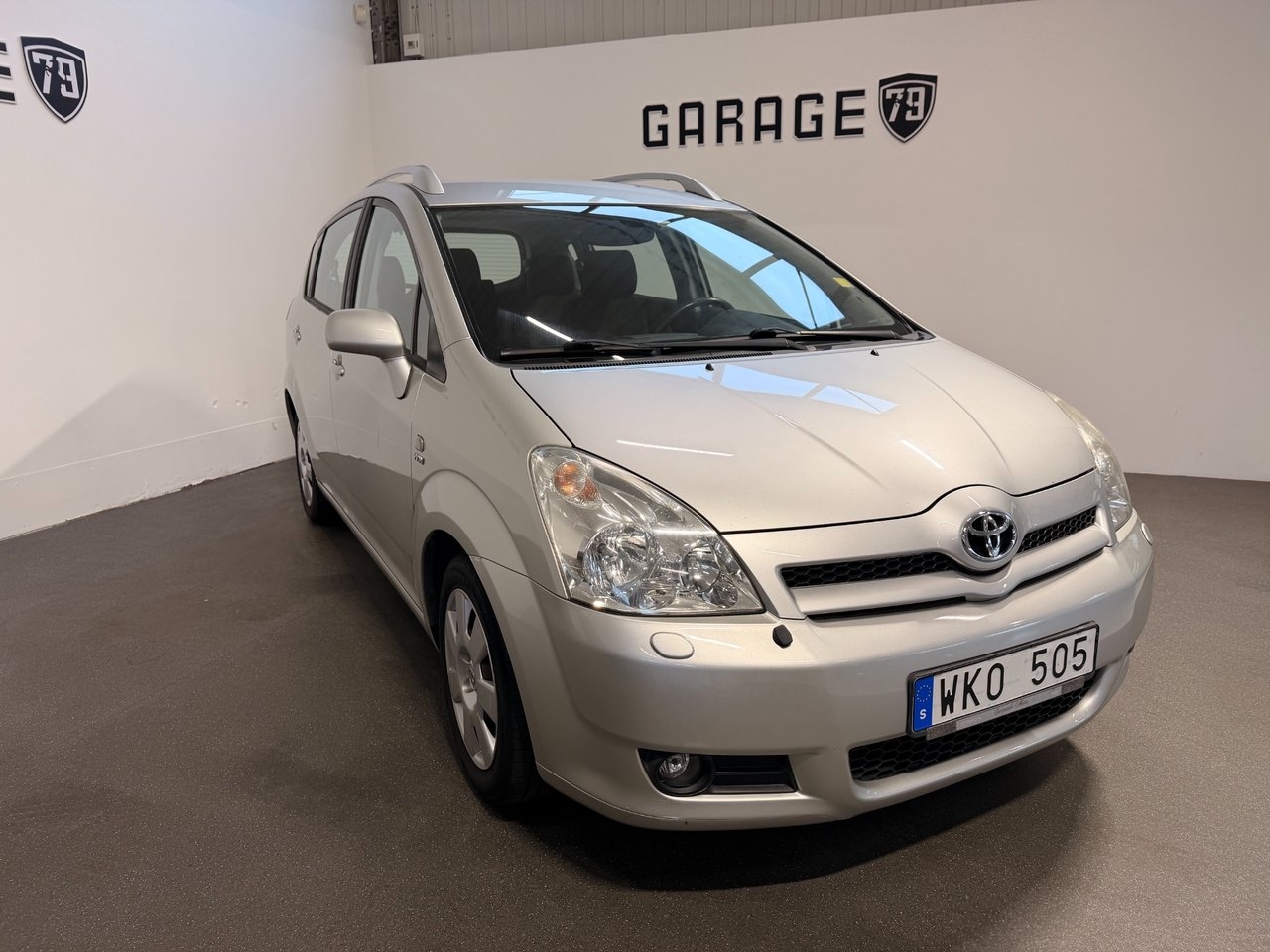 Toyota Corolla Verso 1.8 VVT-i 2004, bild 4/10