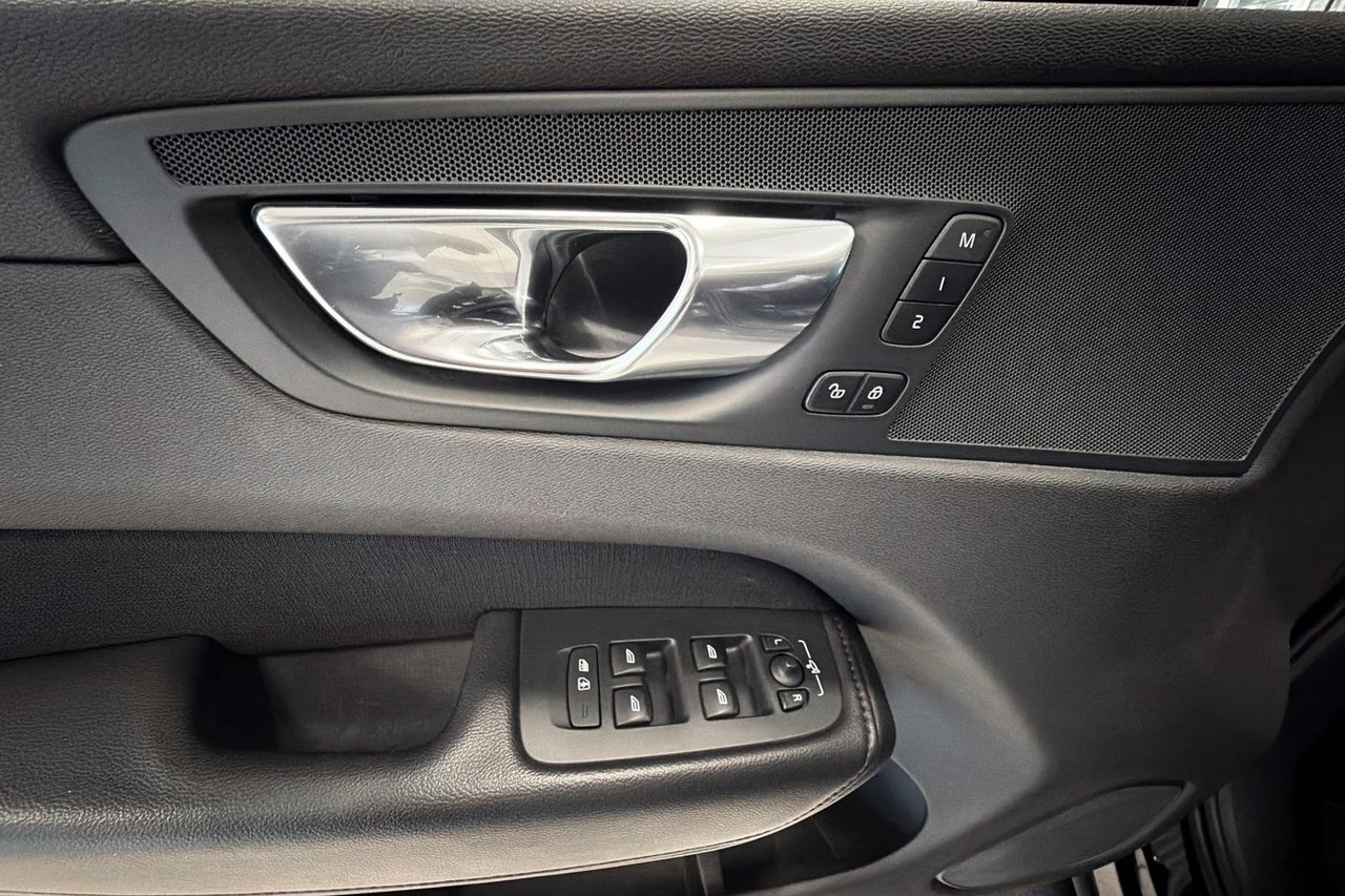 Volvo XC60 2020, bild 6/10