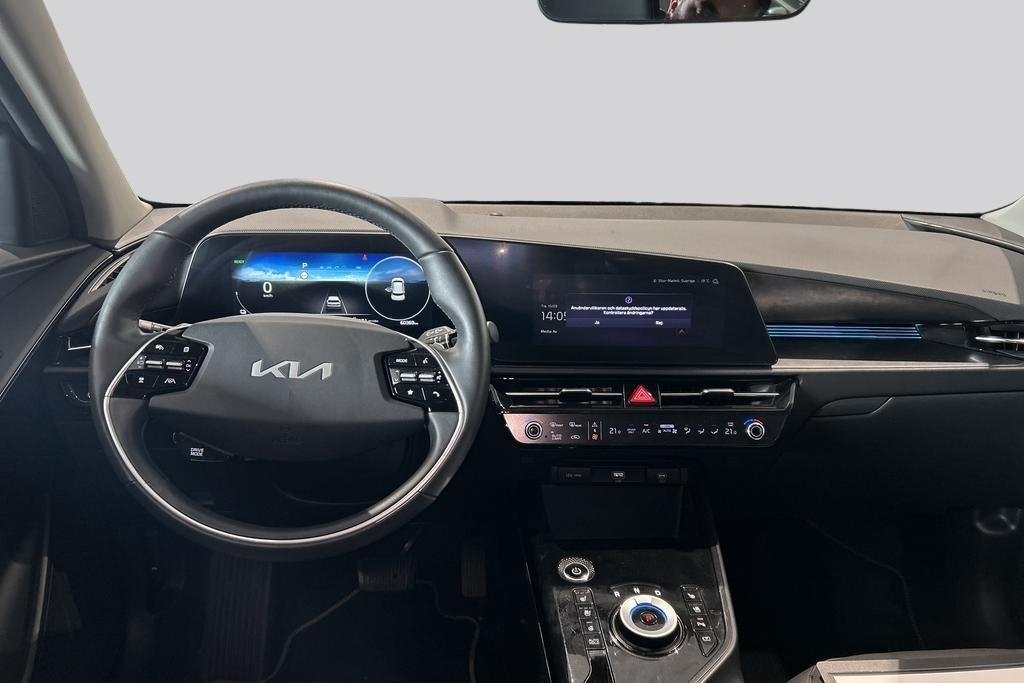 Kia Niro EV Advance 2023, photo 7/10