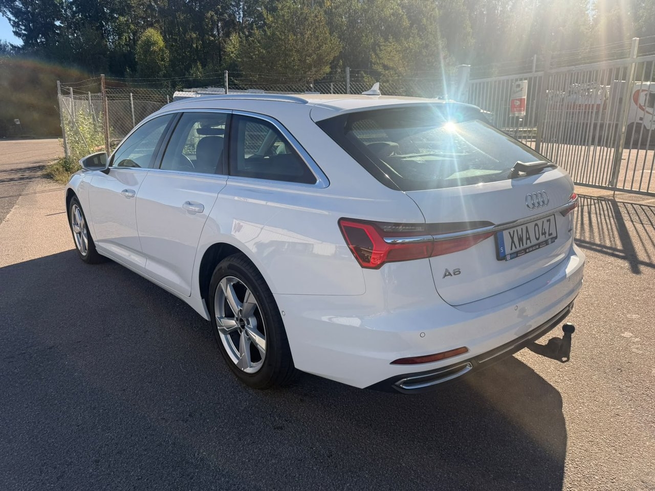 Audi A6 2023, bild 2/21