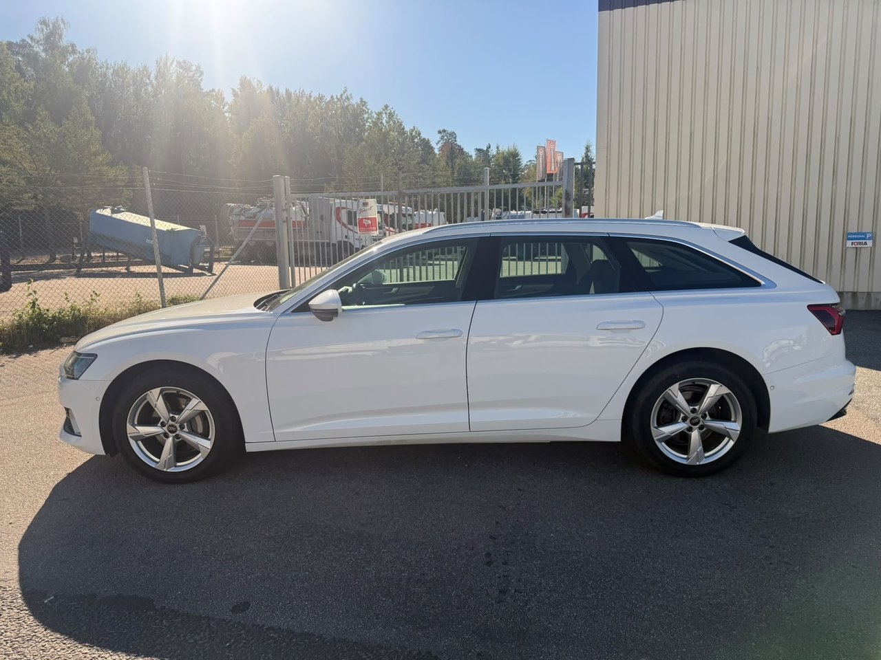 Audi A6 2023, bild 6/21