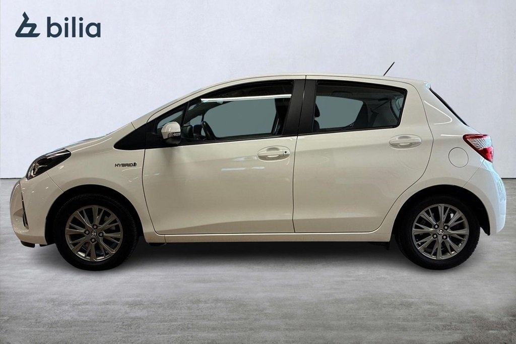 Toyota Yaris 2020, bild 2/10