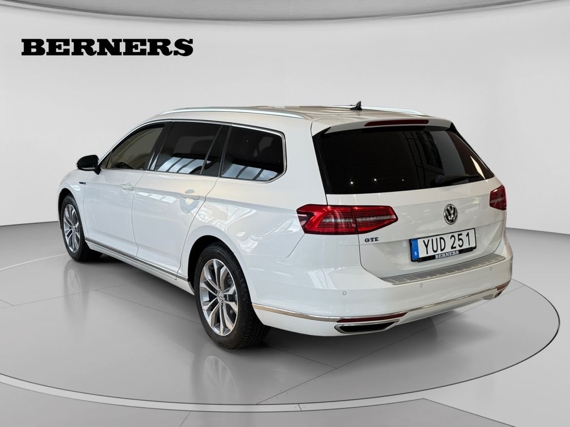 Volkswagen Passat 2018, bild 3/10
