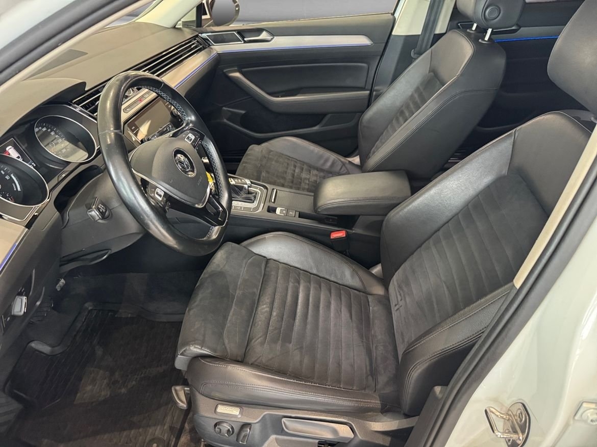 Volkswagen Passat 2018, bild 7/10