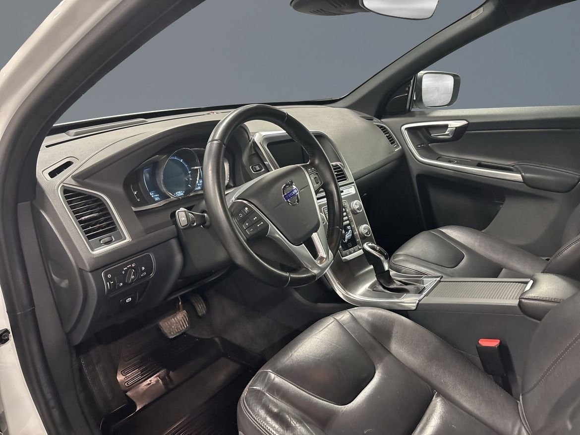 Volvo XC60 D3 Summum Business E PRO 2016, bild 4/15