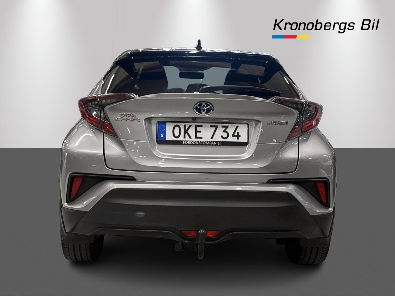 Toyota C-HR Hybrid CVT Style 122HK Drag 2016, kuva 5/10