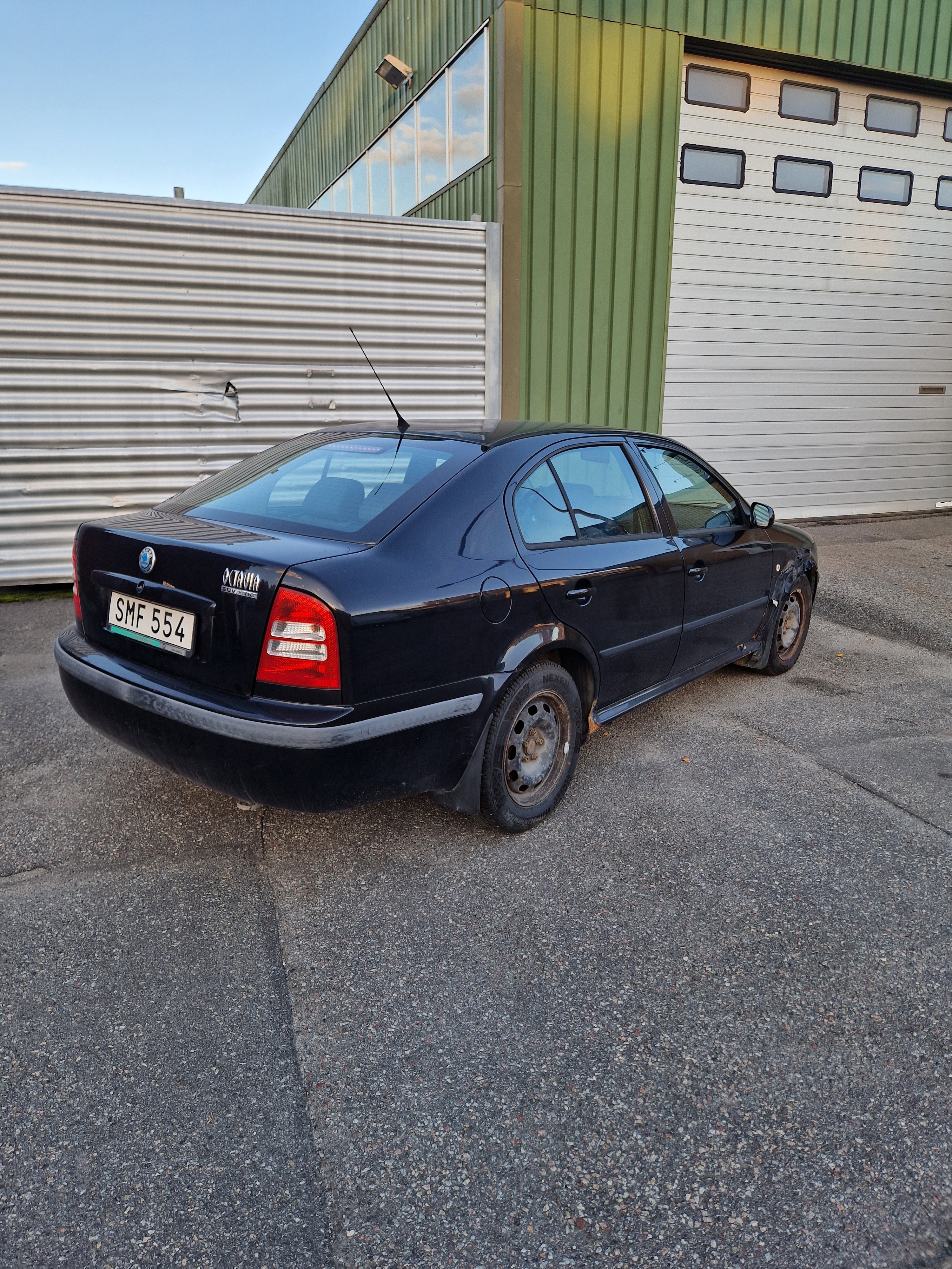 Skoda Octavia Tour 1.8 T Manuell 2001, bild 2/7