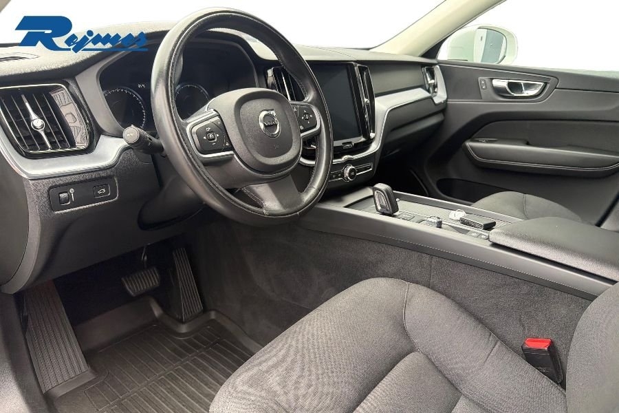Volvo XC60 B4 AWD Diesel Momentum Edt 2020, bild 6/10