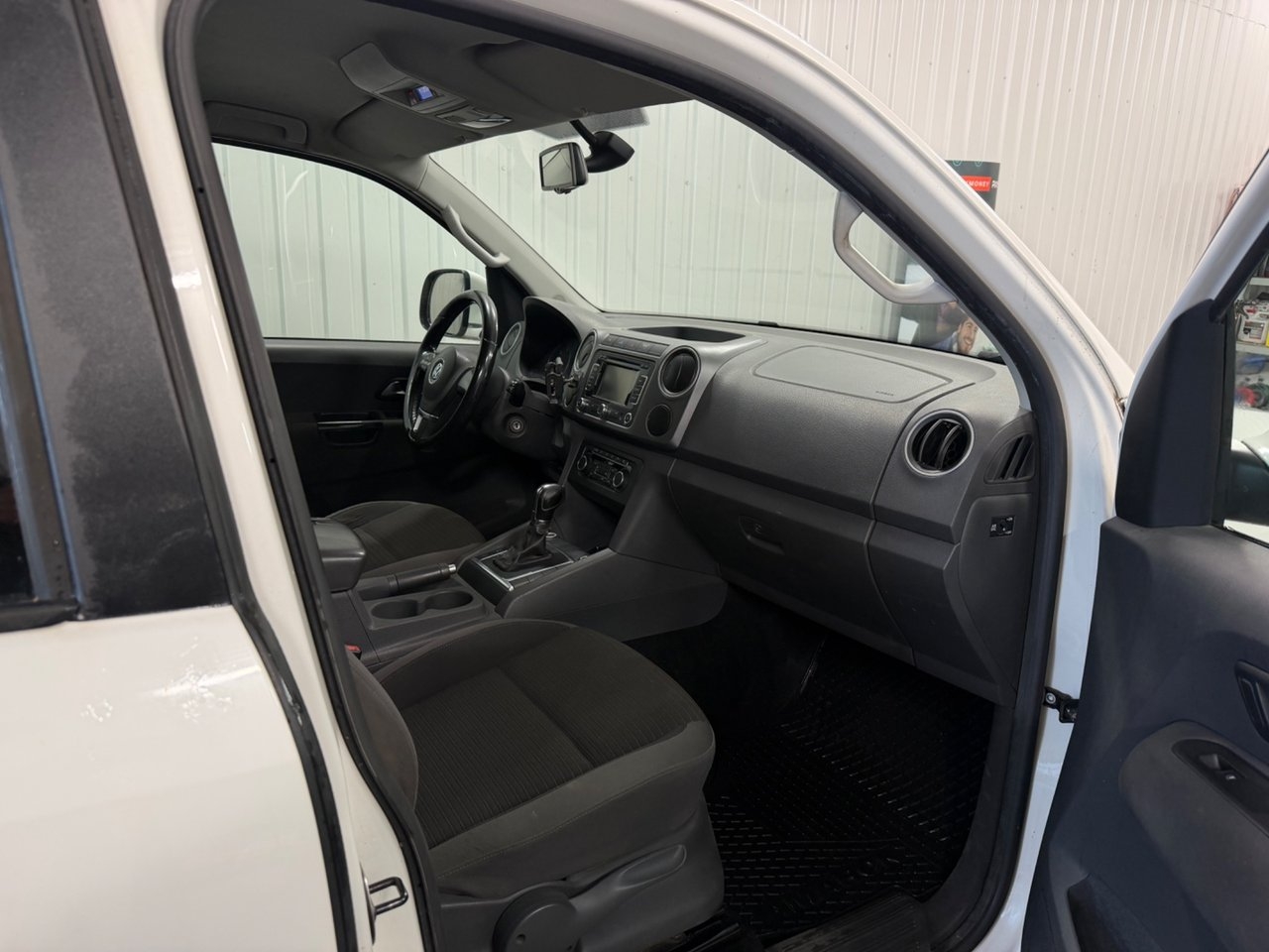 Volkswagen Amarok 2013, bild 6/8
