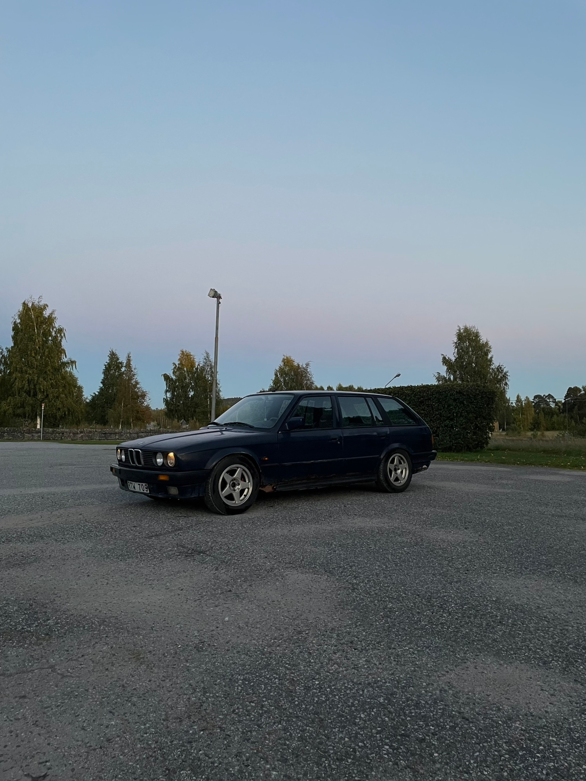 BMW 320 i Touring Manuell 1991, bild 3/10