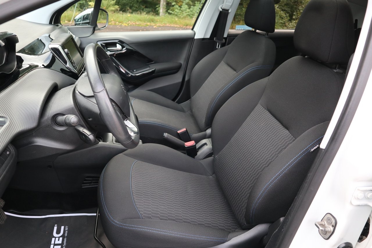 Peugeot 208 2017, bild 4/10