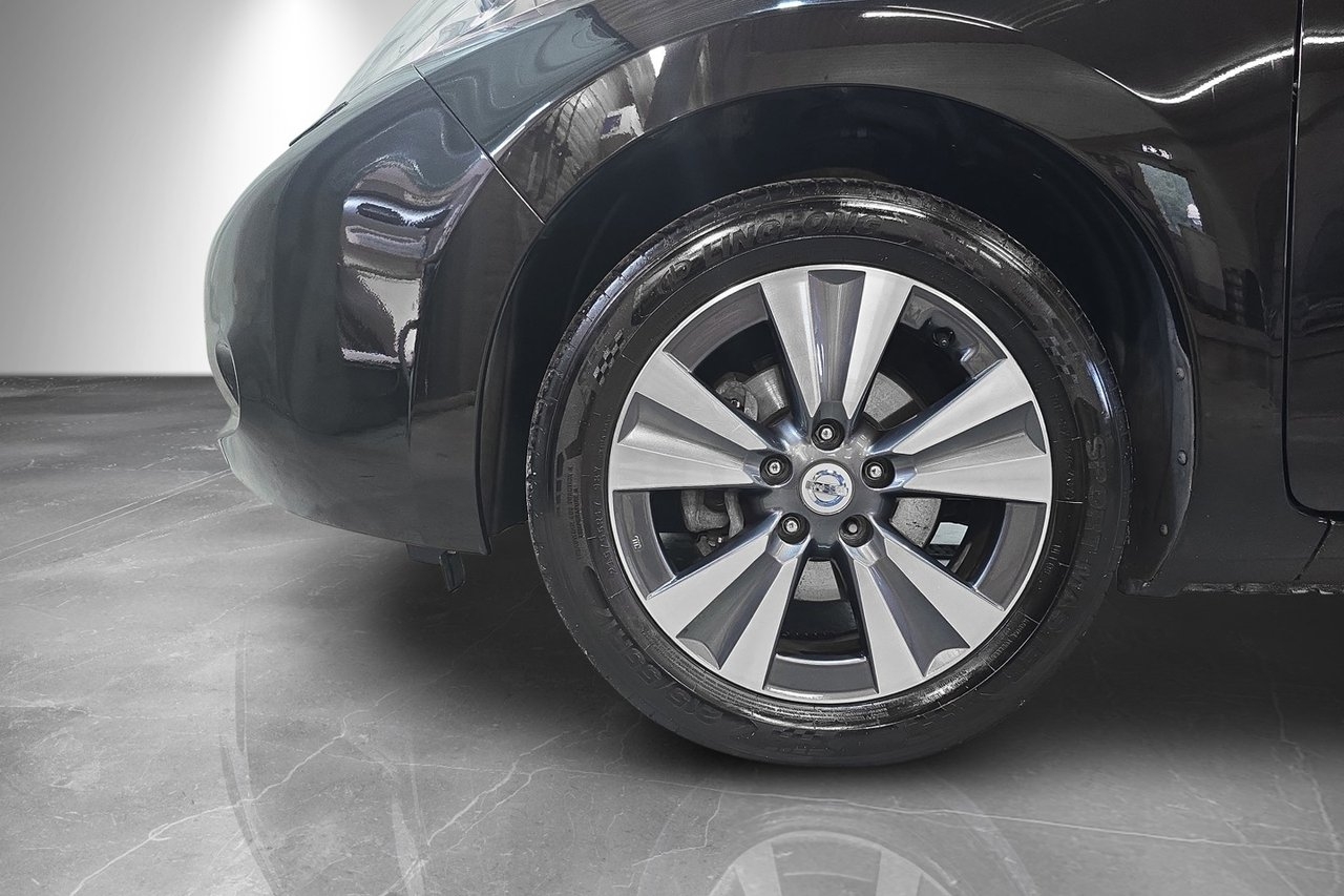 Nissan Leaf 24 kWh Tekna 2014, photo 7/10