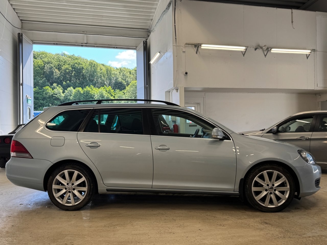 Volkswagen Golf 2010, bild 7/10
