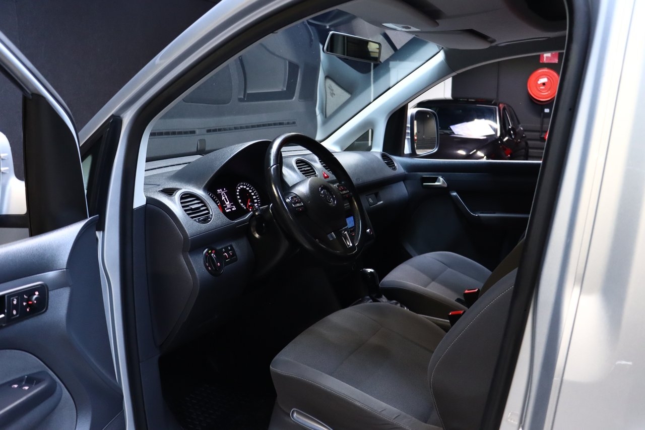 Volkswagen Caddy Maxi 2012, bild 7/10