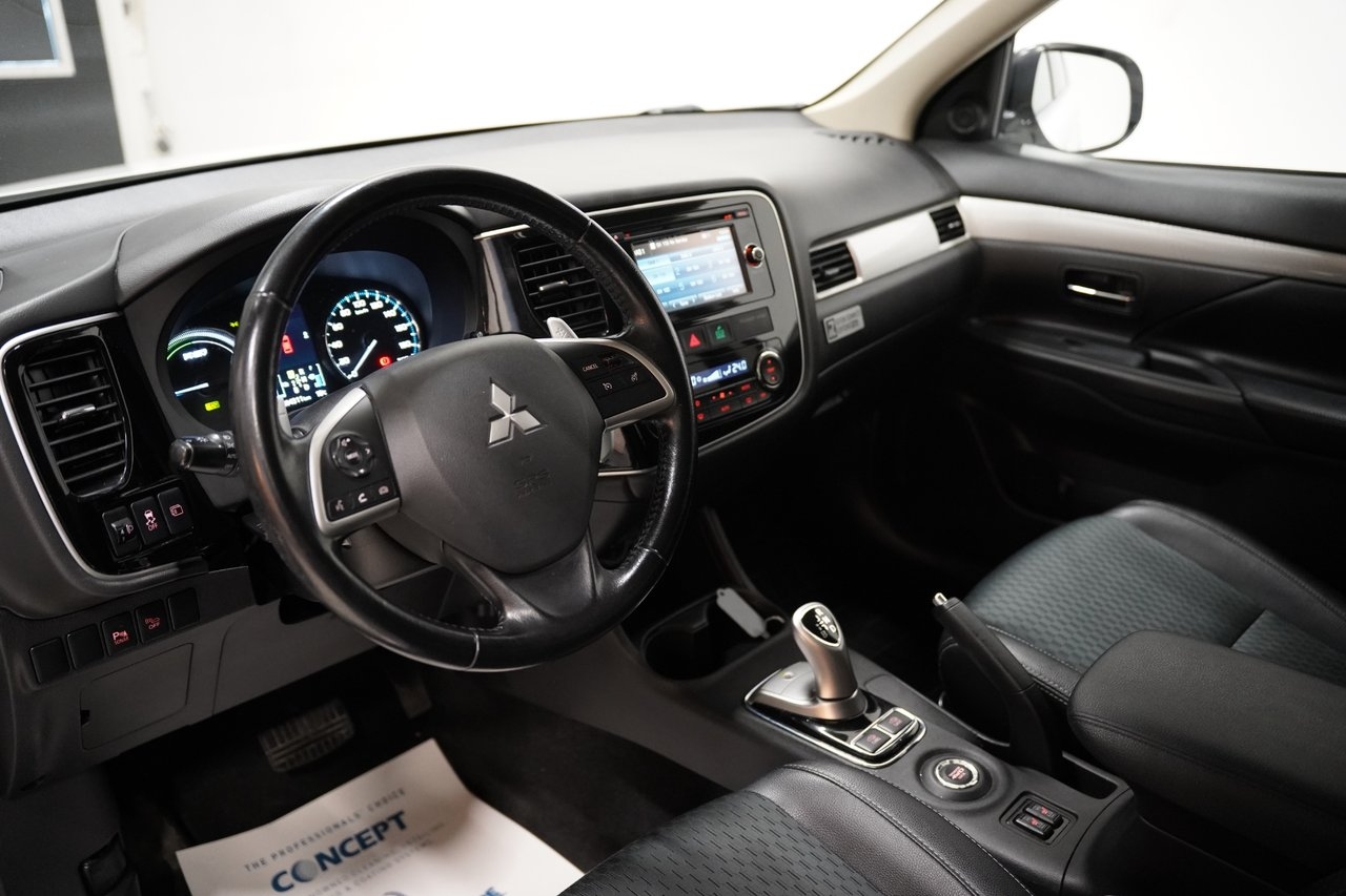 Mitsubishi Outlander 2015, bild 6/10