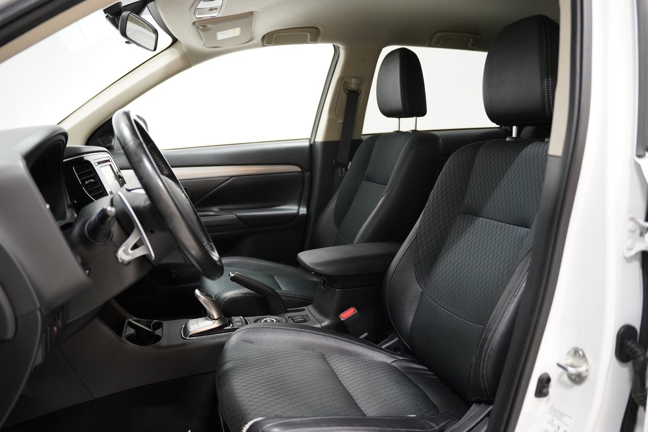 Mitsubishi Outlander 2015, bild 7/10