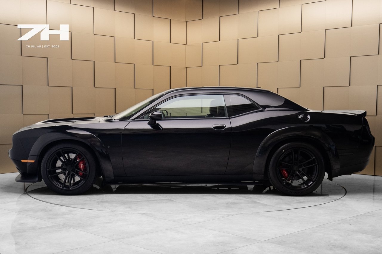 Dodge Challenger V8 HEMI TorqueFlite 2016, bild 2/22