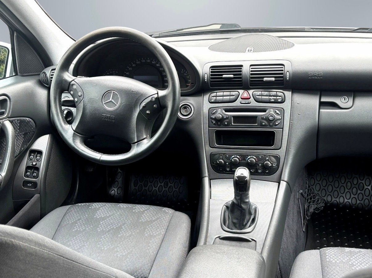 Mercedes-Benz C 2003, bild 7/10