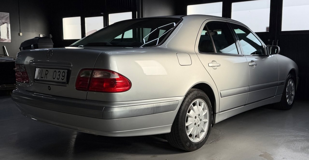 Mercedes-Benz E 2001, bild 4/10