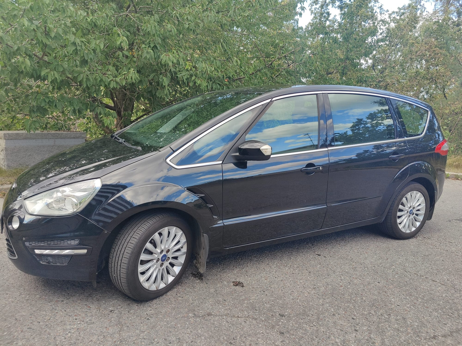 Ford S-MAX 2.0 TDCi Powershift 2014, photo 2/9