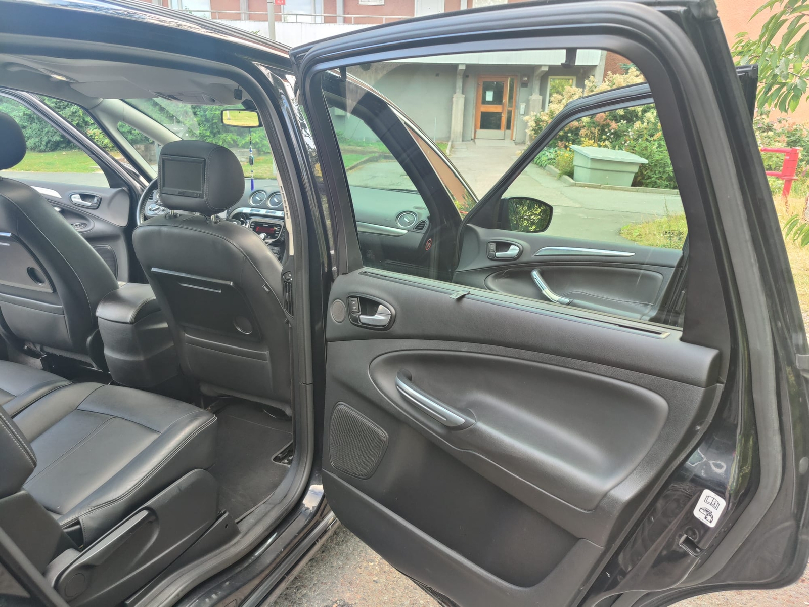 Ford S-MAX 2.0 TDCi Powershift 2014, photo 5/9