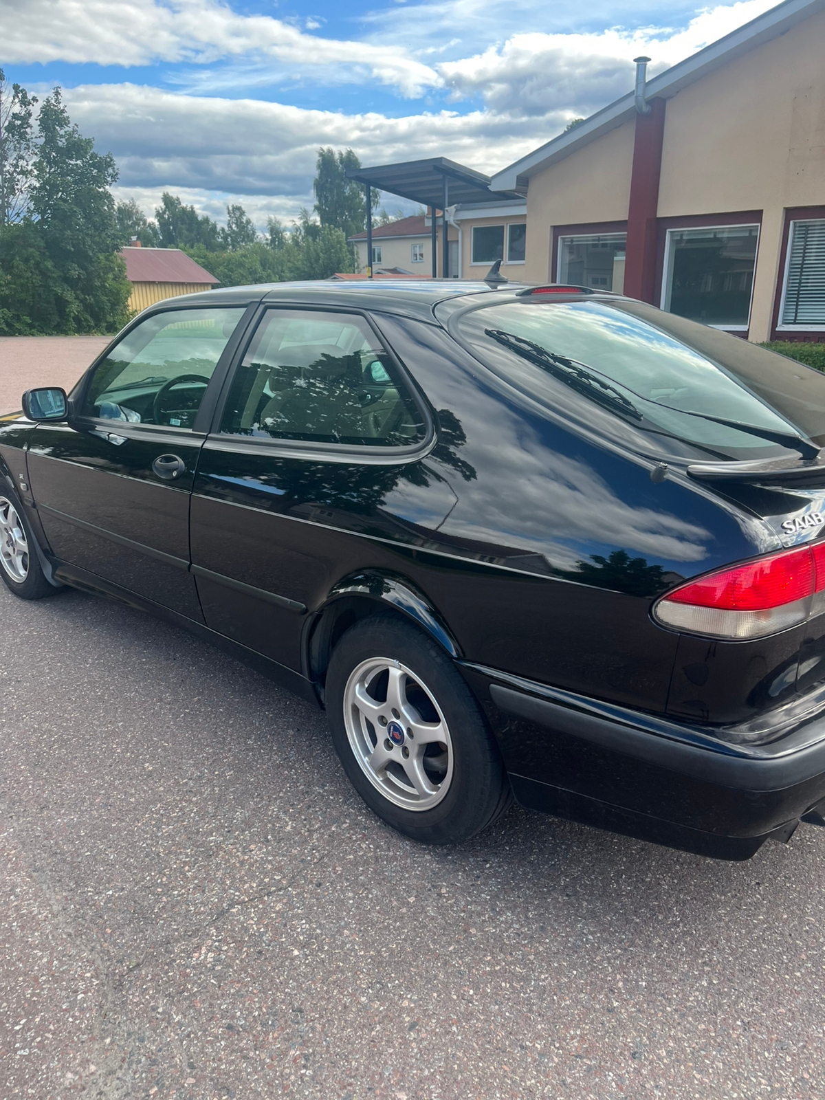 Saab 9-3