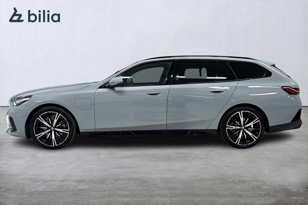 BMW 530 e xDrive Touring M-Sport 2026, bild 3/10