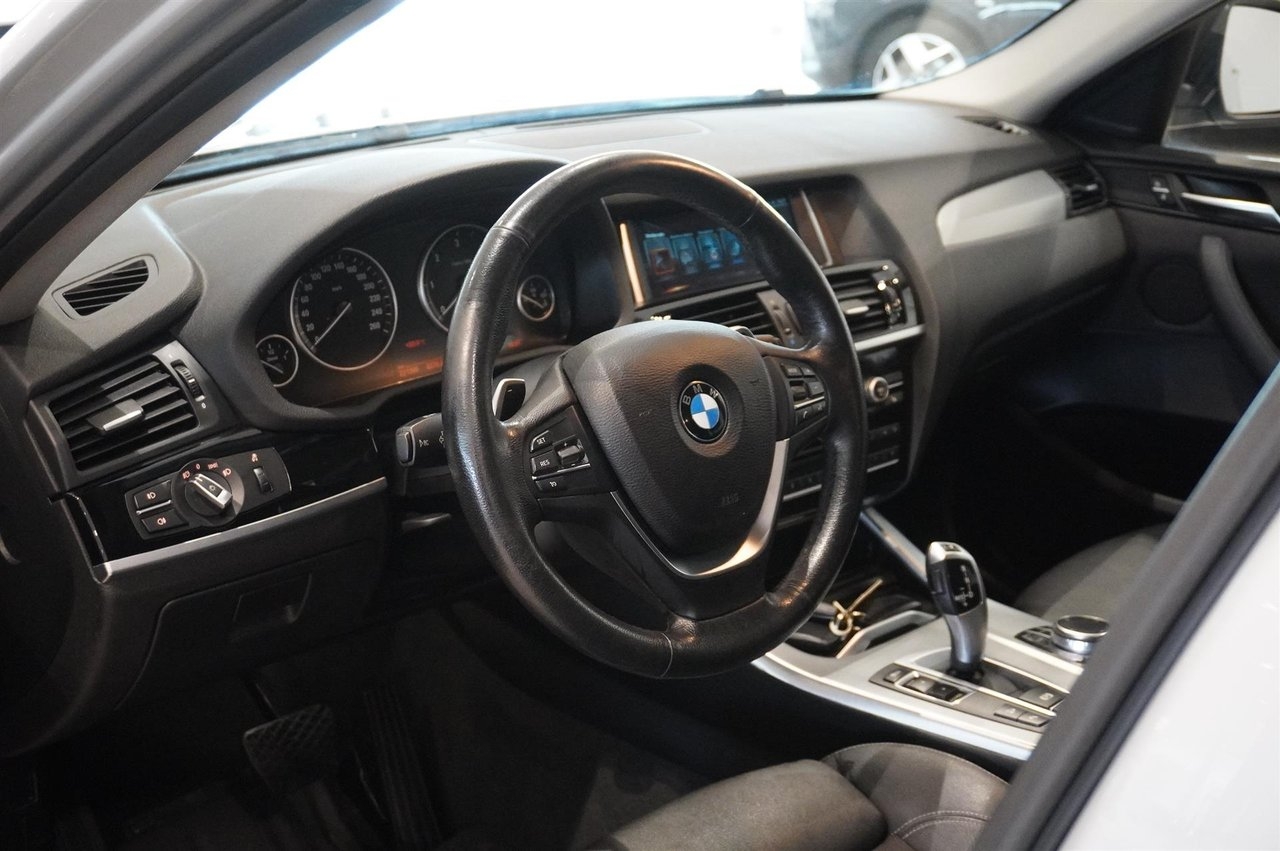 BMW X4 2017, bild 2/10