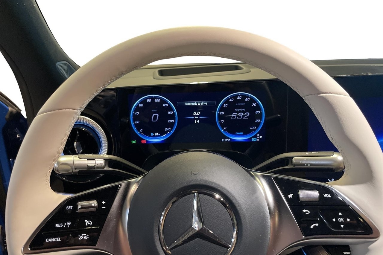 Mercedes-Benz GLB 350 4MATIC 2026, photo 7/10