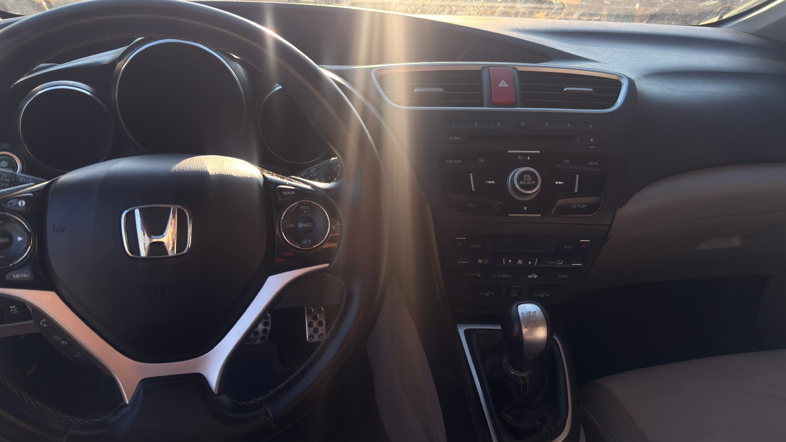 Honda Civic 1.6 i-DTEC Manuell 2014, bild 5/9