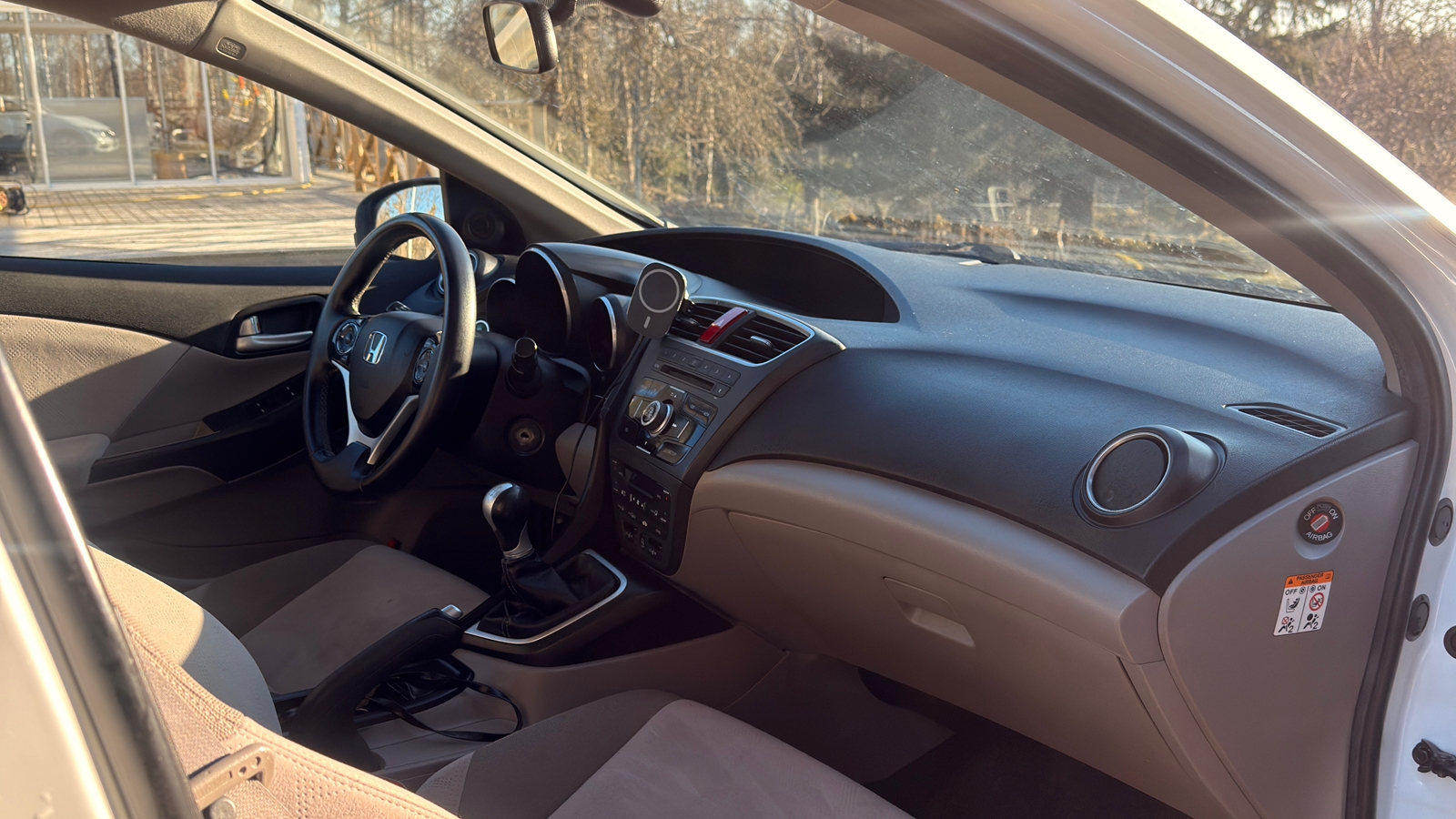 Honda Civic 1.6 i-DTEC Manuell 2014, bild 6/9
