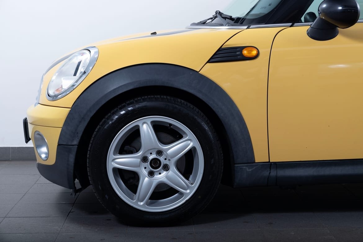 MINI Cooper Manuell 120hk 2008, bild 4/10