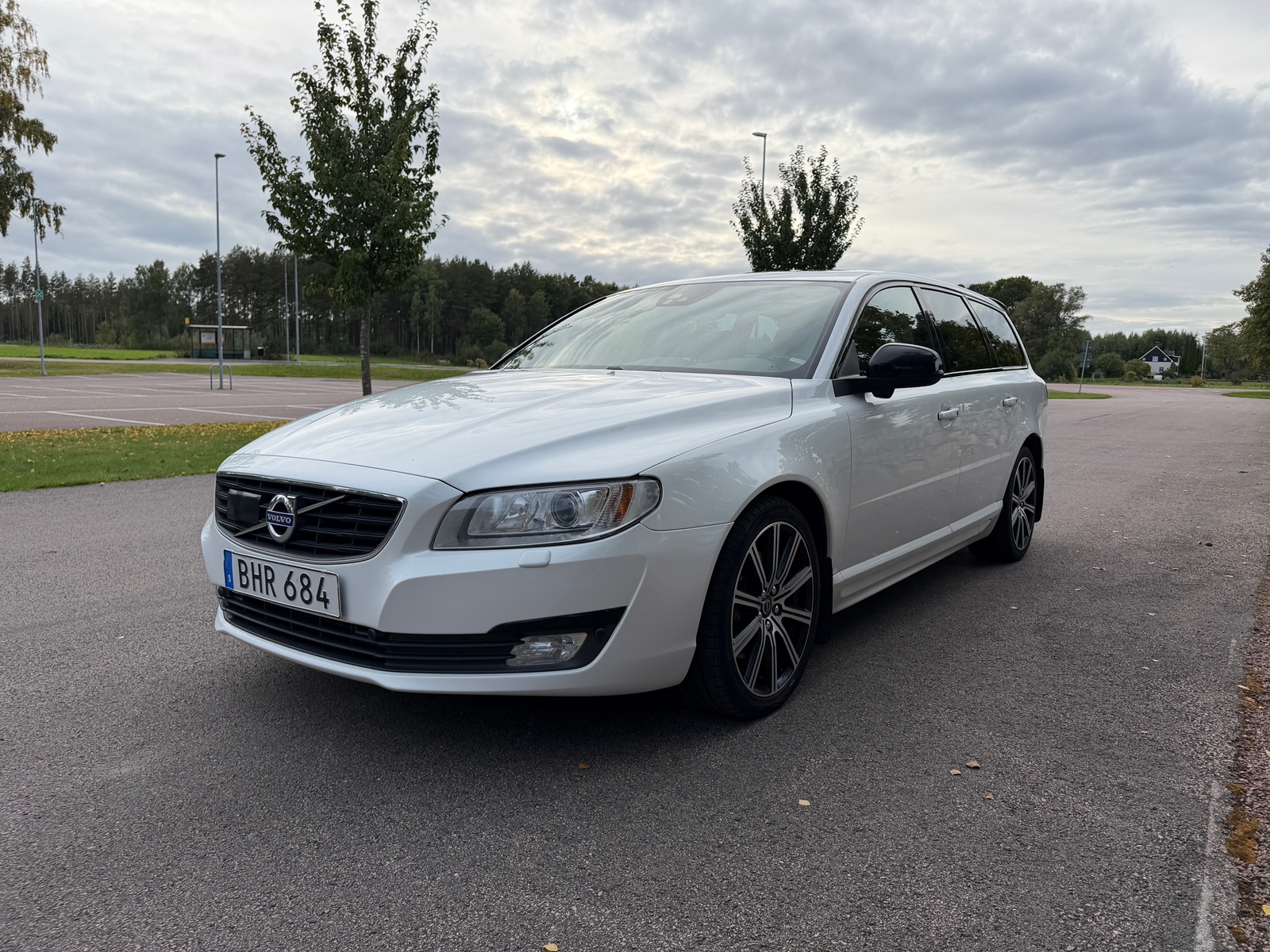Volvo V70 D4 AWD Geartronic 2015, kuva 6/10