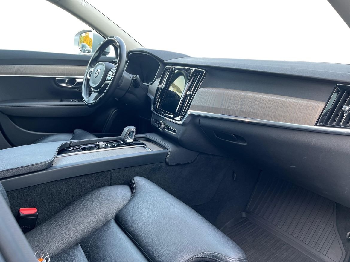 Volvo V90 Cross Country 2022, kuva 4/16