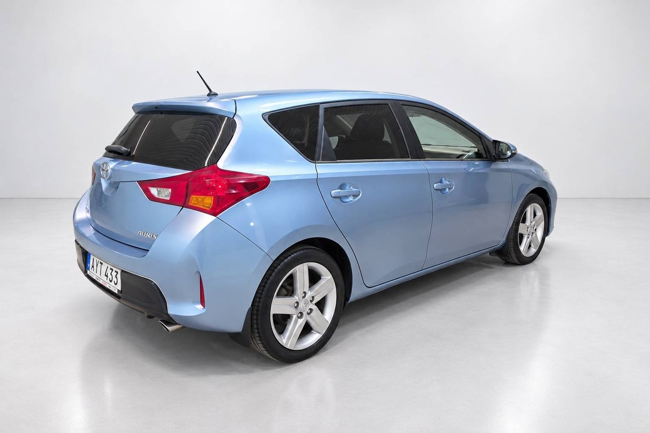 Toyota Auris 2014, bild 7/10
