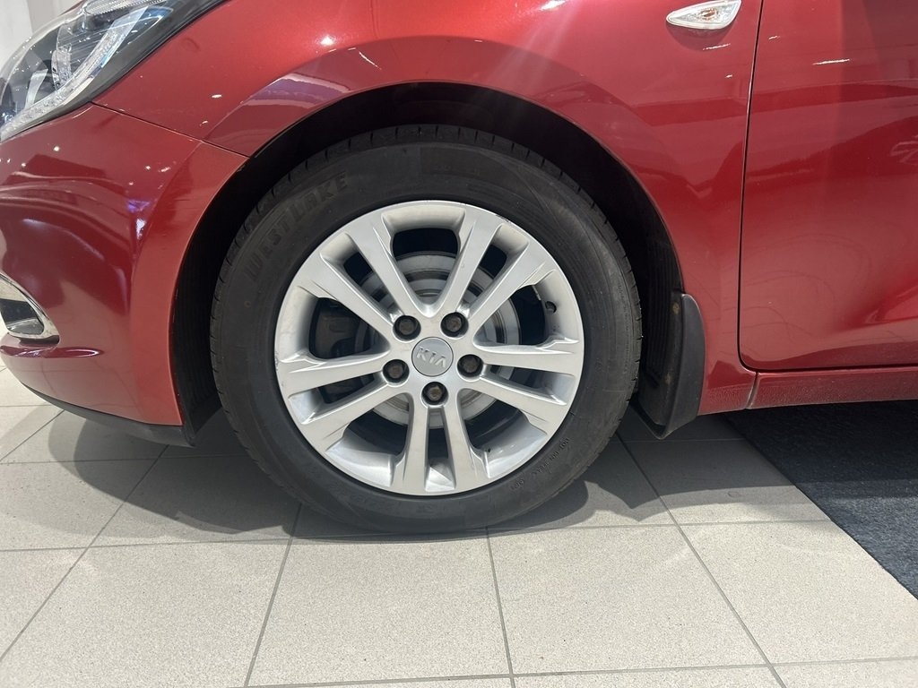 Kia Ceed 1.4 CVVT 99hk Rattvärme 2013, bild 4/15