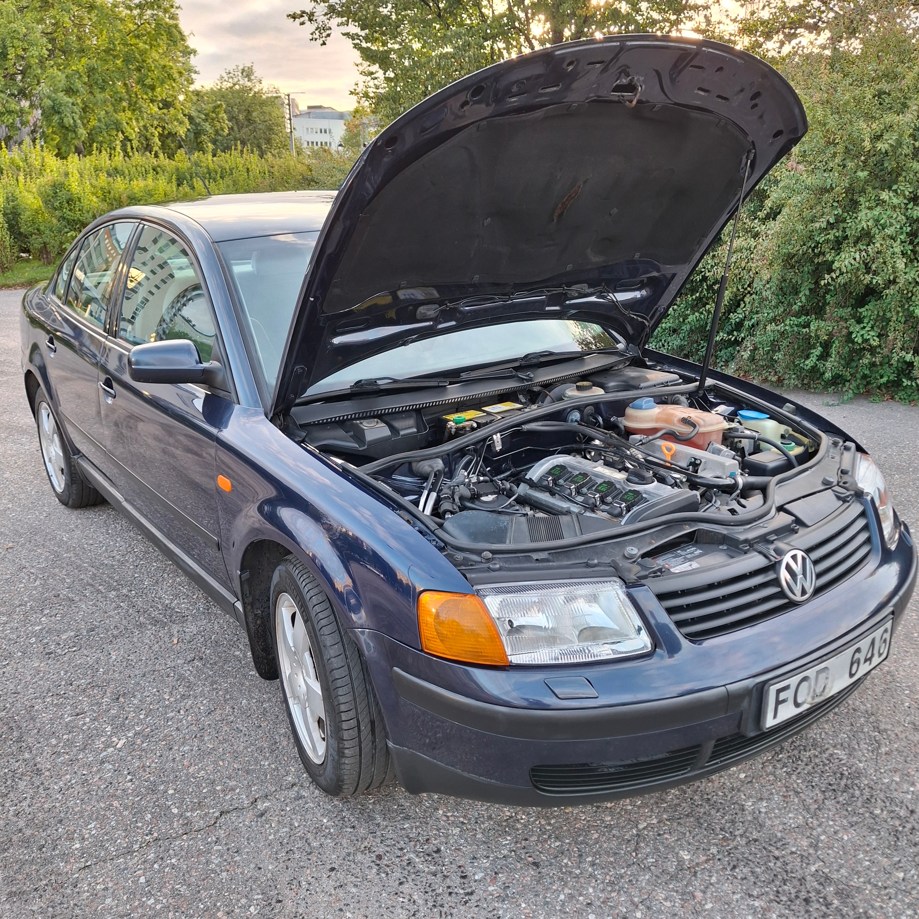 Volkswagen Passat 1.8 T Manuell 1997, bild 3/9