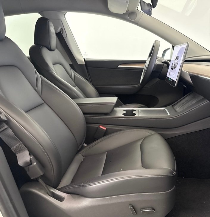 Tesla Model Y 2024, kuva 4/10