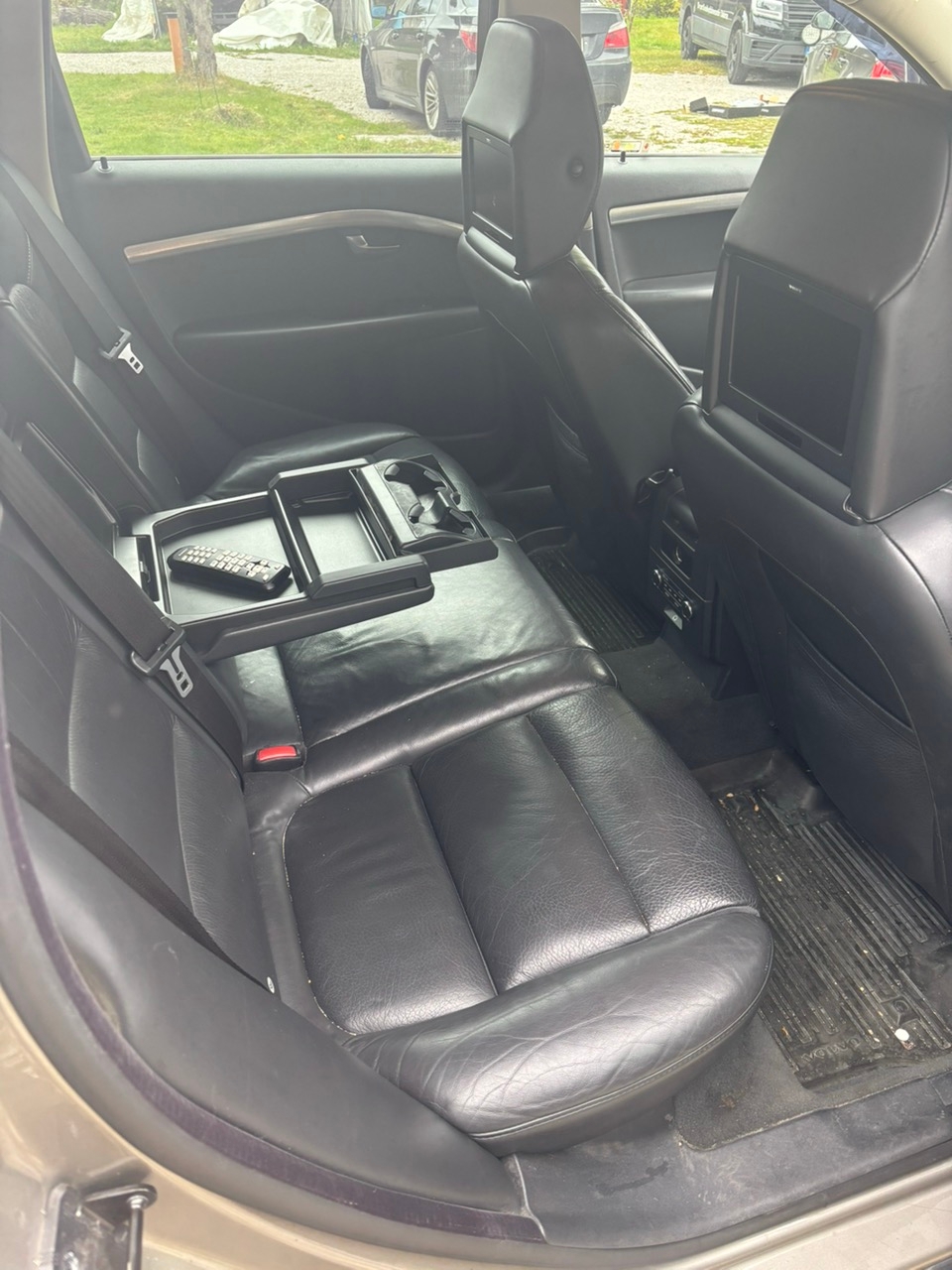 Volvo V70 D5 AWD Geartronic 2009, bild 3/5