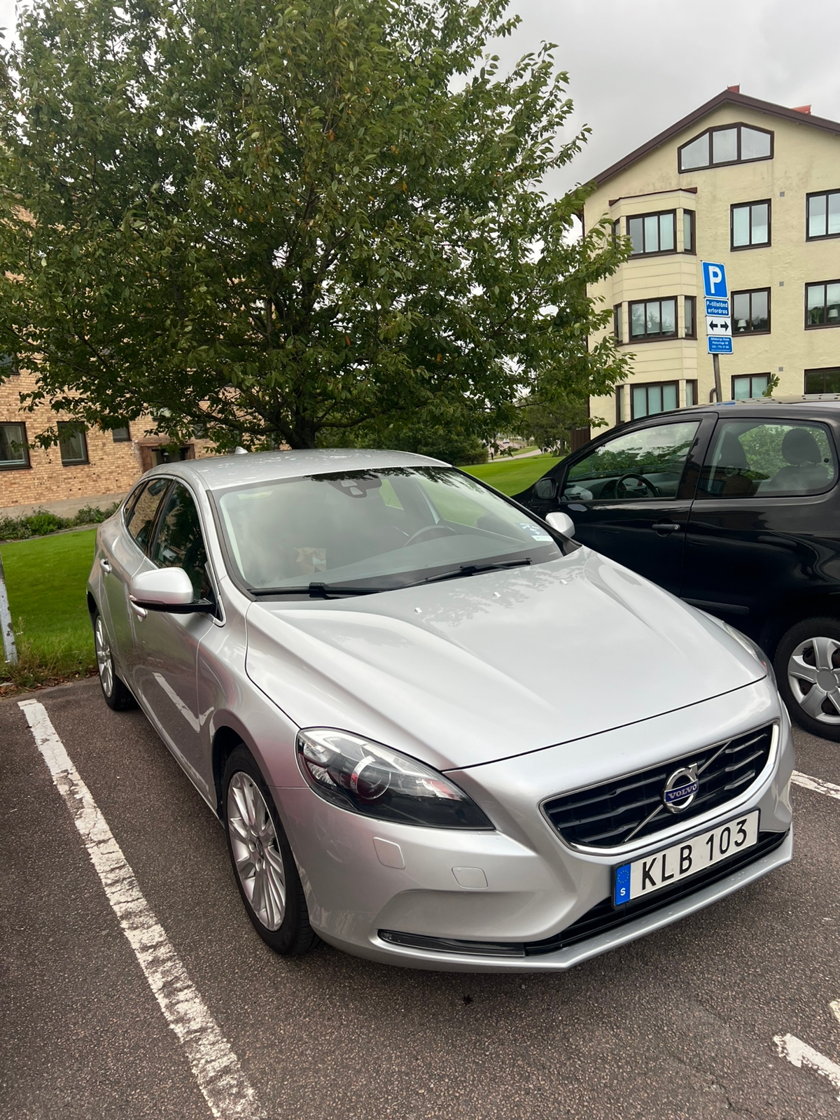 Volvo V40