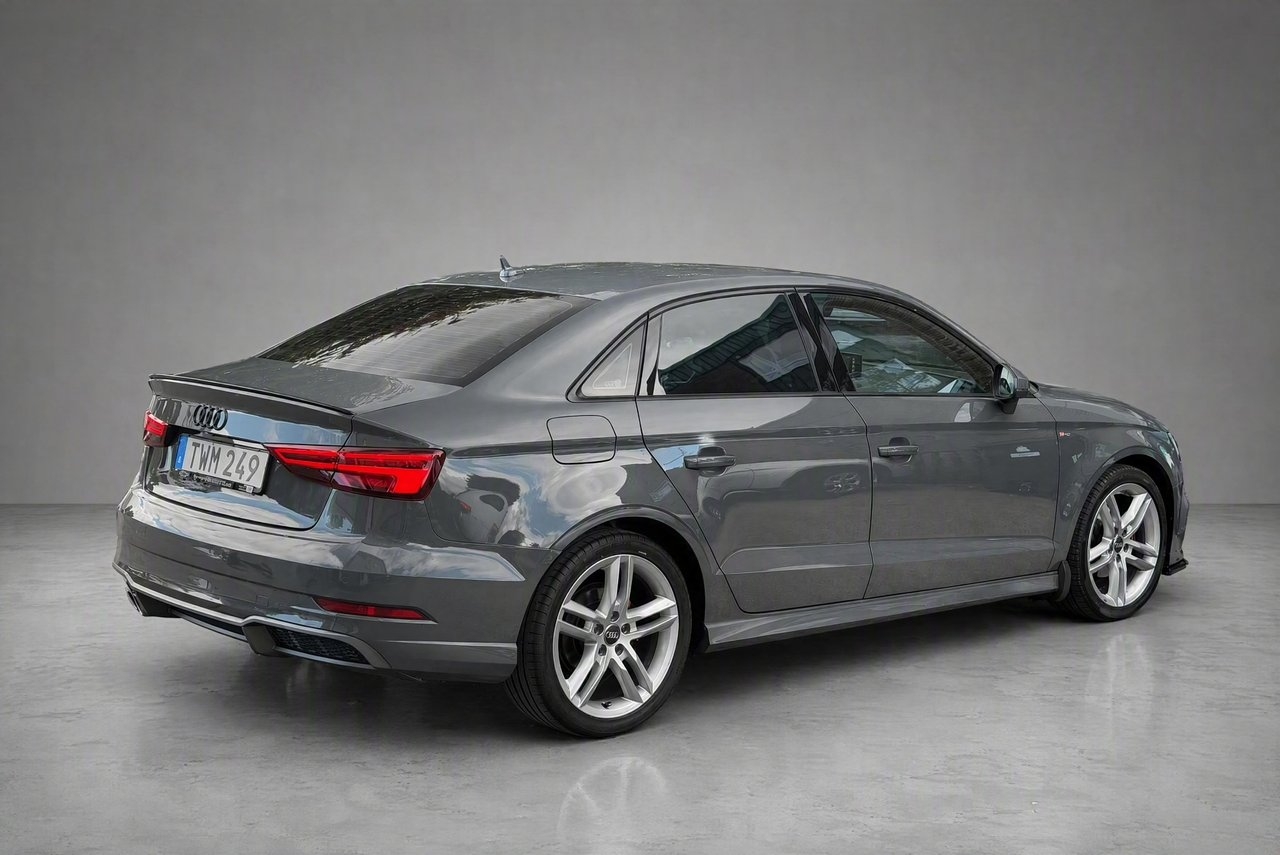 Audi A3 Sedan 2.0 TDI / S-Line / Cockpit 2017, bild 7/10