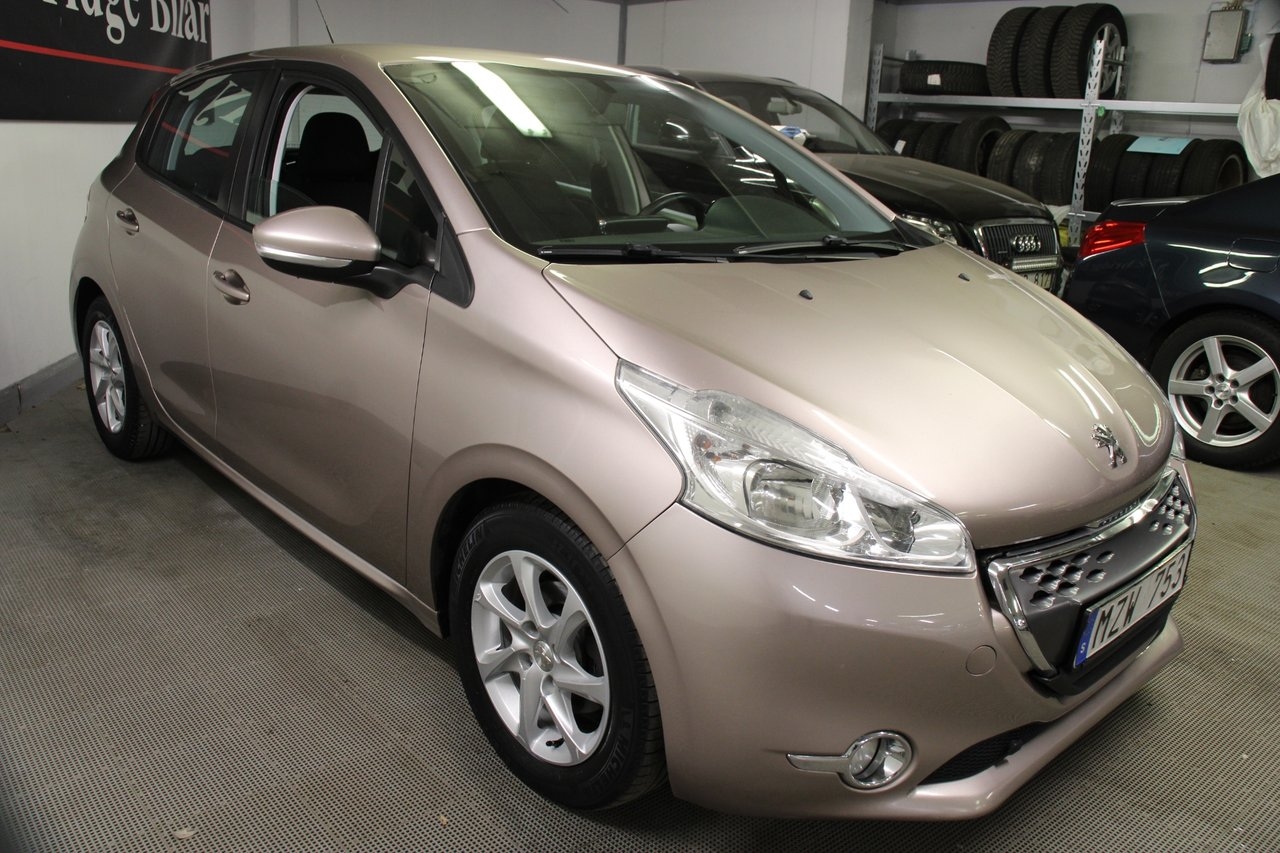 Peugeot 208 2013, bild 3/10