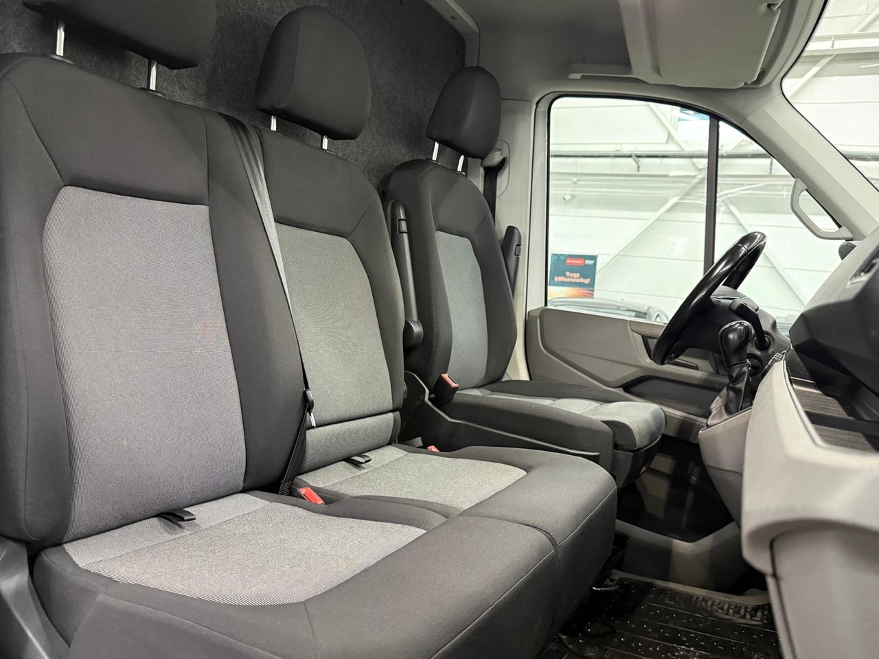 Volkswagen Crafter 35 2.0 TDI 2022, bild 7/10